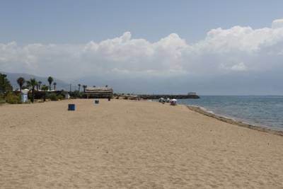 2 ναυαγοσώστες για την Μπούκα