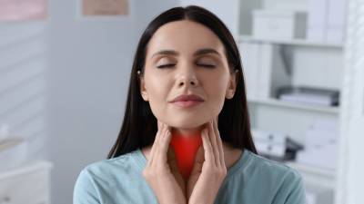 Υπερθυρεοειδισμός: Μύθοι και Αλήθειες για τη νόσο που «επιταχύνει» τις λειτουργίες του οργανισμού