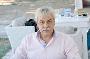 Παράταξη Φωτέα προς Νίκα: "Με το καλό και Γερμανός πολίτης"