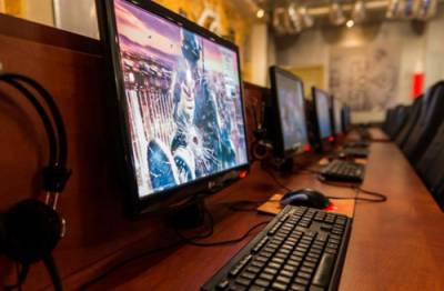 "Χτύπησε" Ιντερνετ καφέ στην Καλαμάτα