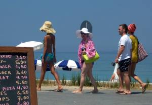 Αναγκαία η νέα  στρατηγική  στον τουρισμό