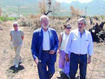 Περιοδεία Πετράκου σε Κυπαρισσία και καμένα