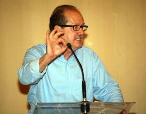 Νίκας: &quot;Κατά των απολύσεων τάσσονται οι δήμαρχοι&quot;