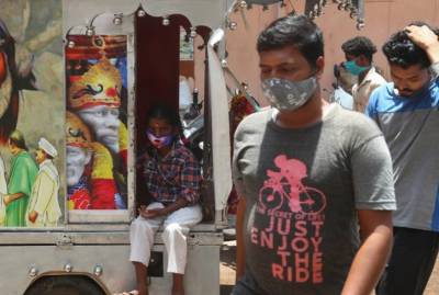 Κορονοϊός: Άλλους 535 νεκρούς μετρά η Ινδία, 40.000 κρούσματα σε 24 ώρες