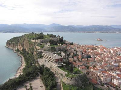 Σύμφωνα με την ετήσια έκθεση του ΙΝΣΕΤΕ: Χαμηλά τα τουριστικά έσοδα στην Πελοπόννησο