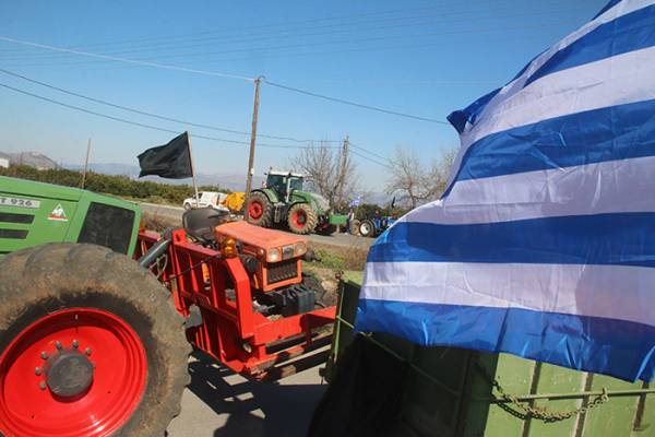 Με δυσκολία η κυκλοφορία σε όλη την Πελοπόννησο