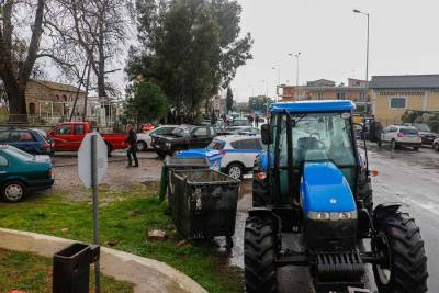 Τρακτέρ τη Δευτέρα στον σταθμό της Μεσσήνης 