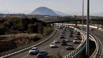 Πρόστιμα έως 2.000 ευρώ για απλήρωτα τέλη, ΚΤΕΟ και ανασφάλιστα ΙΧ κάθε εξάμηνο: Πώς θα εντοπίζονται οι παραβάτες