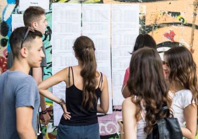 Βάσεις 2025: Οι πτώσεις, οι άνοδοι και οι «εκπλήξεις» - Πώς κινήθηκαν ανά επιστημονικό πεδίο