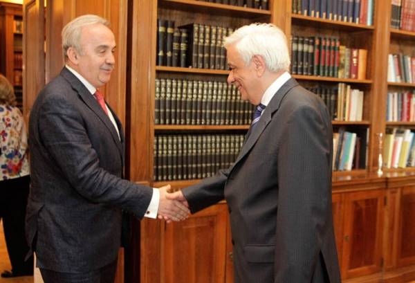 Παραμένει πρόεδρος στην Εθνική Λυρική Σκηνή ο Σάκης Θεοδωρόπουλος