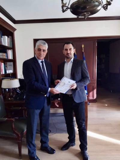 Στον Χαρίτση ο Καφαντάρης για σχολείο Κορώνης