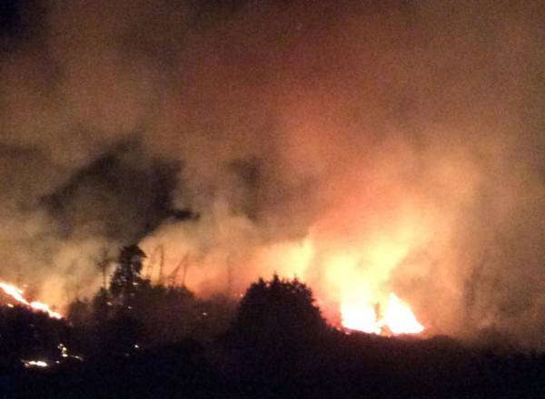 Δύσκολες ώρες στον Ταΰγετο μετά απο νέα αναζοπύρωση στο Μαχαλά