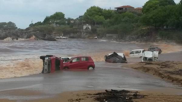 ΒΙΝΤΕΟ: Το καταστροφικό έργο των υδάτων στη Μεσσηνία