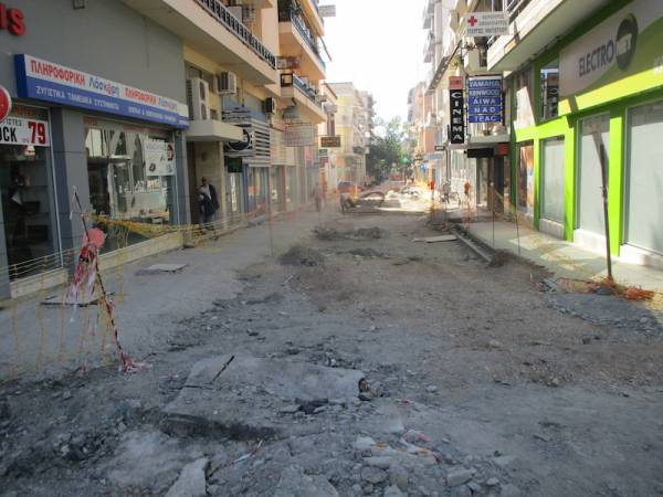 Βασιλόπουλος: “Σειρά αστοχιών καθυστερεί την Ιατροπούλου”