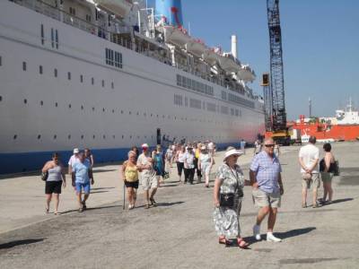 Σύσκεψη τον Οκτώβριο για την κρουαζιέρα στην Καλαμάτα