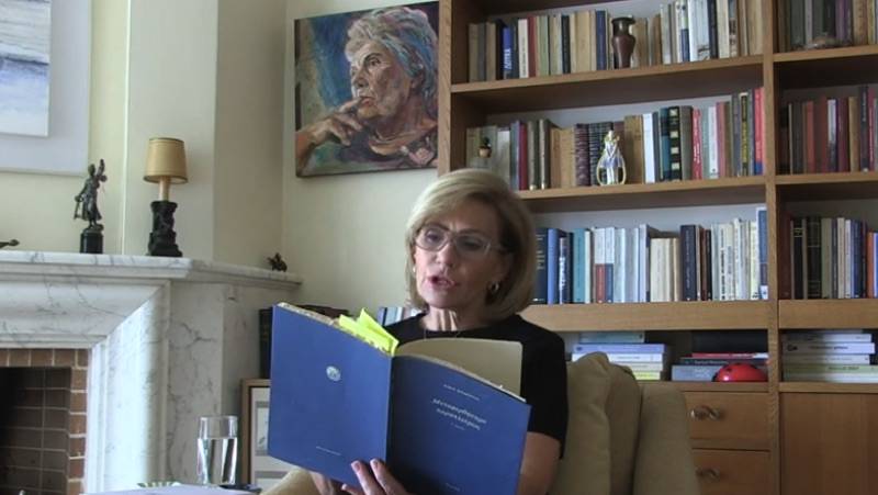 Η Έλση Δημουλά διάβασε ποιήματα της Κικής Δημουλά (βίντεο)