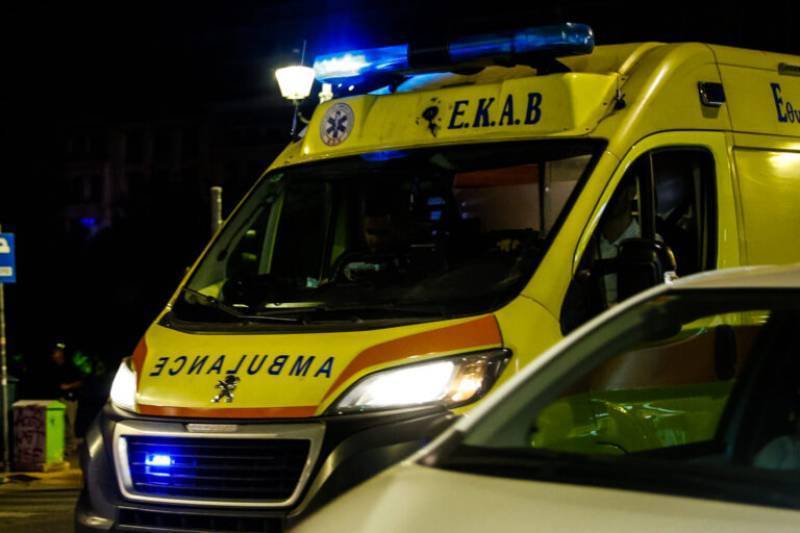 Τροχαίο με εγκατάλειψη στην Καλαμάτα: Αυτοκίνητο τραυμάτισε κοπέλα με ηλεκτρικό πατίνι