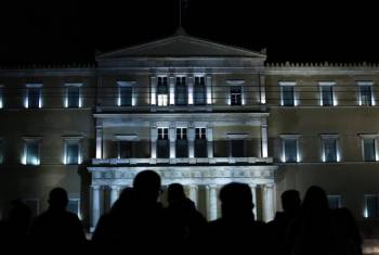 Τροπολογία της τελευταίας στιγμής από τον Αθανασίου για τον Ρωμανό