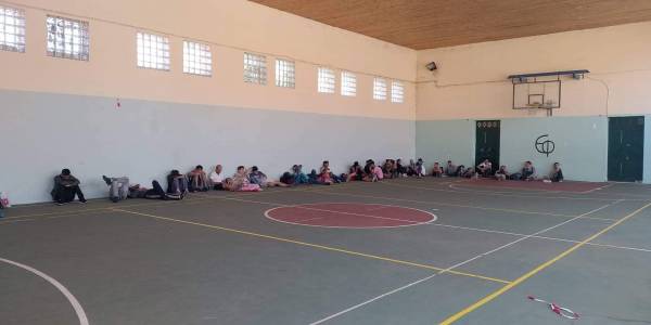 45 μετανάστες εντοπίστηκαν στο Στόμιο Φιλιατρών