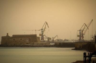 Καιρός: Επιστρέφει η αφρικανική σκόνη – Πού θα αγγίξει τους 30 βαθμούς ο υδράργυρος (βίντεο)