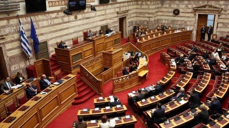 Στην Ολομέλεια η τροπολογία για το «Δικαίωμα κατάρτισης συνδυασμών στις βουλευτικές εκλογές»