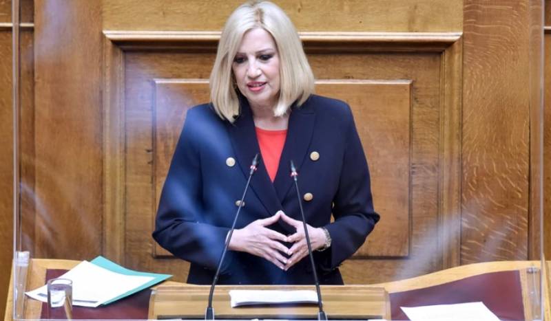 Γεννηματά: Η κυβέρνηση αποφάσισε να ισοπεδώσει τα εργασιακά δικαιώματα