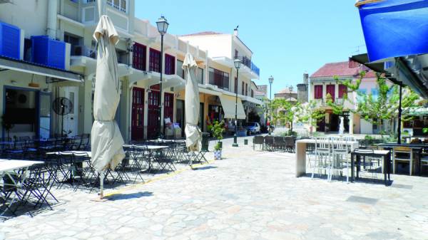 Εφαρμογή αποφάσεων για στάθμευση τουριστικών