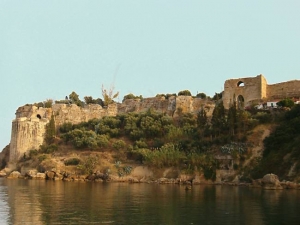 Ερώτηση Πετράκου για το Κάστρο της Κορώνης