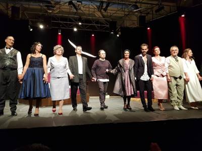 Κερδίζει τις εντυπώσεις το “Γλυκό πουλί της νιότης” από το «Συν ένα - Μιχάλης Τούμπουρος»