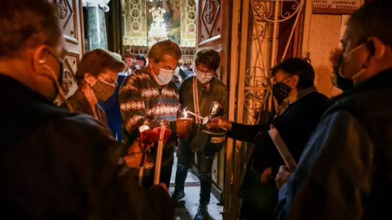 Μεγάλο Σάββατο: H «Πρώτη Ανάσταση», το «Χριστός ανέστη» και τα βαθύτερα νοήματα