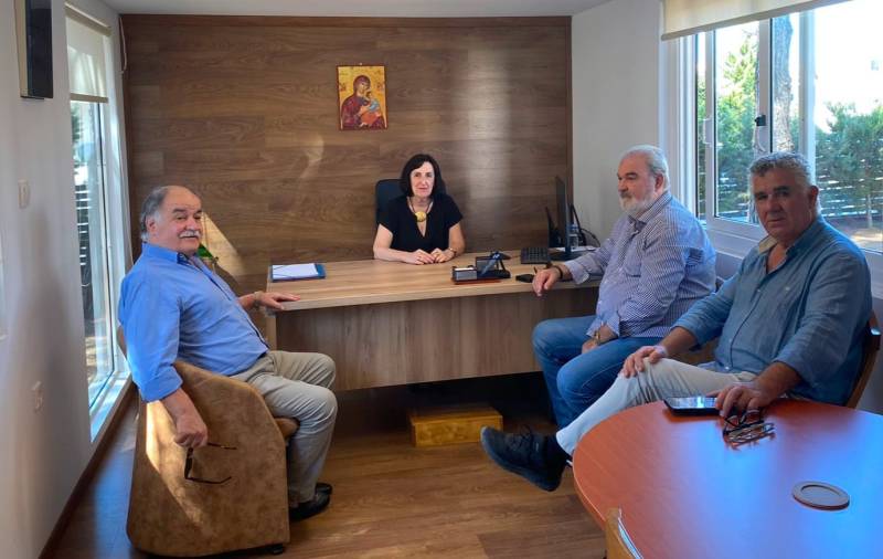 Λεβεντάκης με Καλομοίρη: “Δεν θα δεχτούμε υποβάθμιση του Νοσοκομείου Κυπαρισσίας”