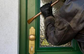 Αλβανοί έκλεβαν σπίτια με λεία 25.000 ευρώ στη Σκοπή Αρκαδίας