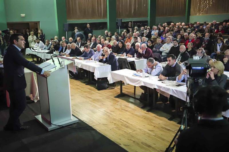 Τσίπρας στην Κ.Ε. του ΣΥΡΙΖΑ: "Το 2019 έτος ορόσημο, για τη δικαίωση των αγώνων μας και των θυσιών του λαού"