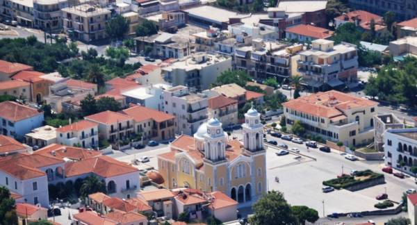 Μελέτη για παραλία και Ιστορικό Κέντρο 