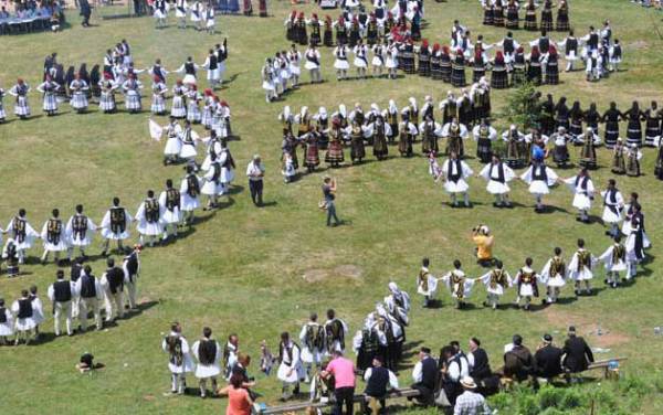 Αντάμωμα Σαρακατσαναίων Πελοποννήσου