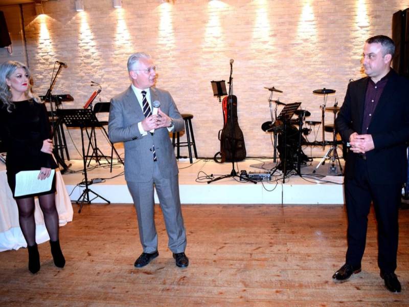 Τιμητικές διακρίσεις στην πίτα του Εμπορικού Μεσσήνης