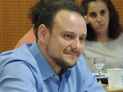 Μαγιορκίνης: Ενδεχομένως η επόμενη πανδημία να προέλθει από την γρίπη των πτηνών