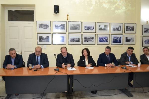 Τα Φιλιατρά θέλουν να φύγουν από το Δήμο Τριφυλίας