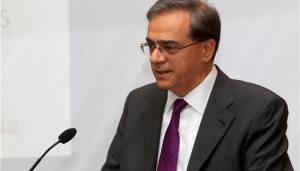 Χαρδούβελης: Αναμενόμενη η πίεση των αγορών προς την Ελλάδα