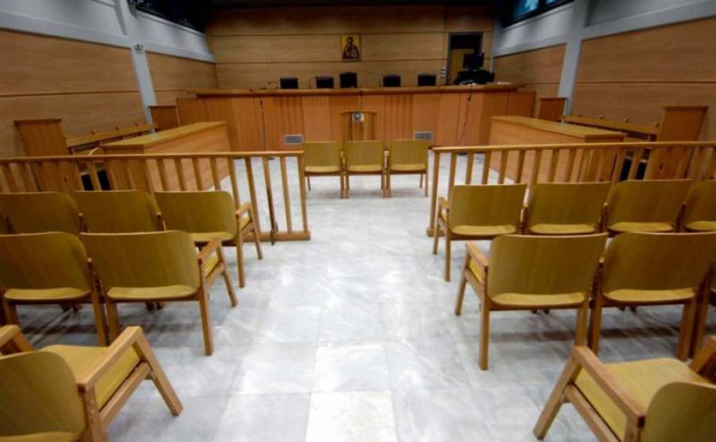 Καλαμάτα: Τον έπιασε να κλέβει και τον πάτησε με το αυτοκίνητο