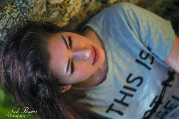 Η Τριπολιτσιώτισσα, που σπουδάζει και τραγουδάει στην Αρτα (βίντεο)