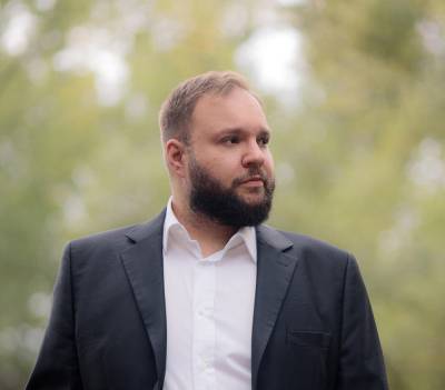 Ο Γρηγόρης Καλαϊτζής μιλάει για το βιβλίο του «3 Ιστορίες»