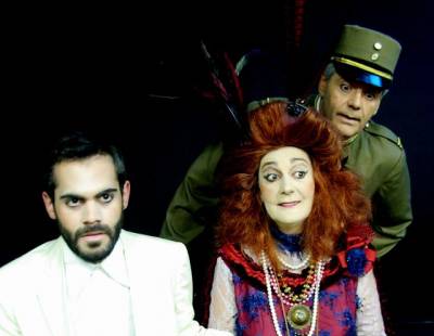 Κερδίστε 6 διπλές προσκλήσεις για την παράσταση "Η τρελή του Σαγιό" από το "Συν Ενα - Μιχάλης Τούμπουρος"