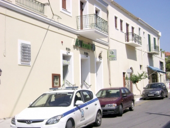 &quot;Επαγγελματική&quot; ληστεία χθες στην Αγροτική Τράπεζα Μεθώνης με λεία 12.000 ευρώ