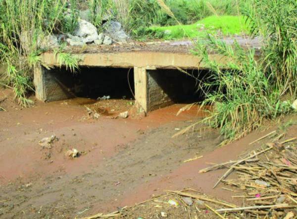 Υπογράφτηκε η σύμβαση για τον καθαρισμό των ρεμάτων στο Δήμο Οιχαλίας