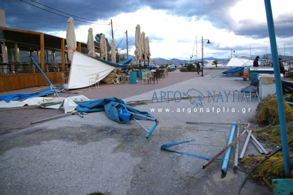 Μεγάλες ζημιές από ανεμοστρόβιλο στη Νέα Κίο (φωτογραφίες)