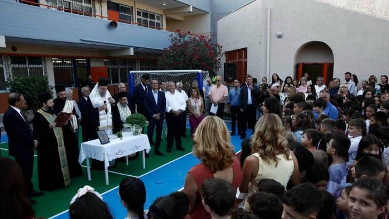 Κυρ. Μητσοτάκης: Υποδεχόμαστε τη νέα σχολική χρονιά με 431 πλήρως ανακατασκευασμένα σχολεία με το πρόγραμμα «Μαριέττα Γιαννάκου»