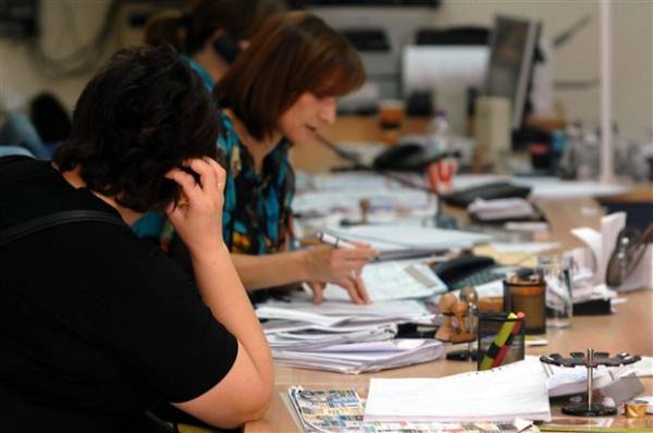 Κατρούγκαλος: «Παγώνει» τη διαδικασία κινητικότητας υπαλλήλων