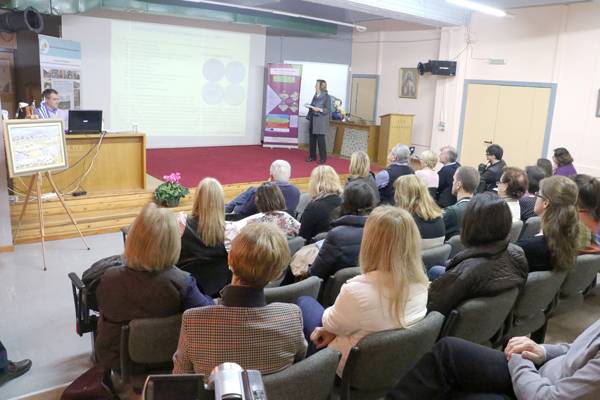 Αρχαιότητες και σχολείο για το μέλλον