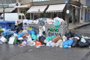 Οι δήμαρχοι συζητούν θέσεις για τις μονάδες